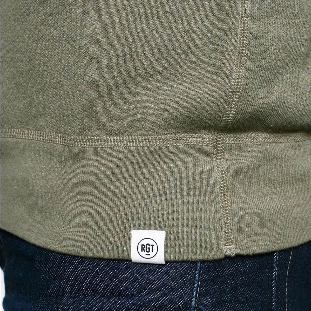Rogue Territory Olive Crewneck Sweatshirt - NEVER BEEN WORN